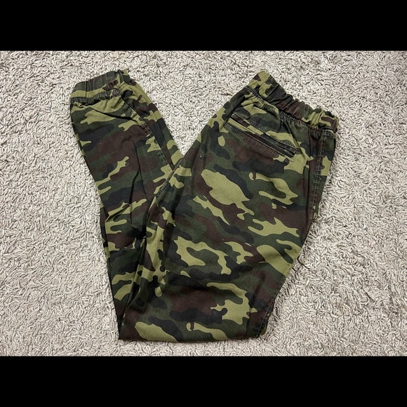 Switch Remarkable, Mens Camo Print Jogger Pants, Small - Picture 1 of 4